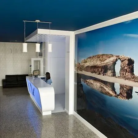 فندق Voar 3*