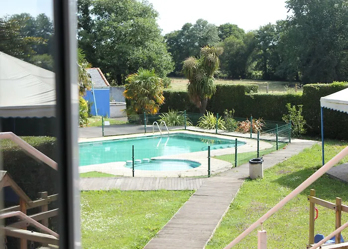 Voar ホテル リバデオ